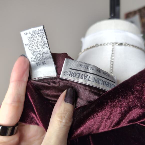 Red Velvet Gothic Top - Picture 6 of 7